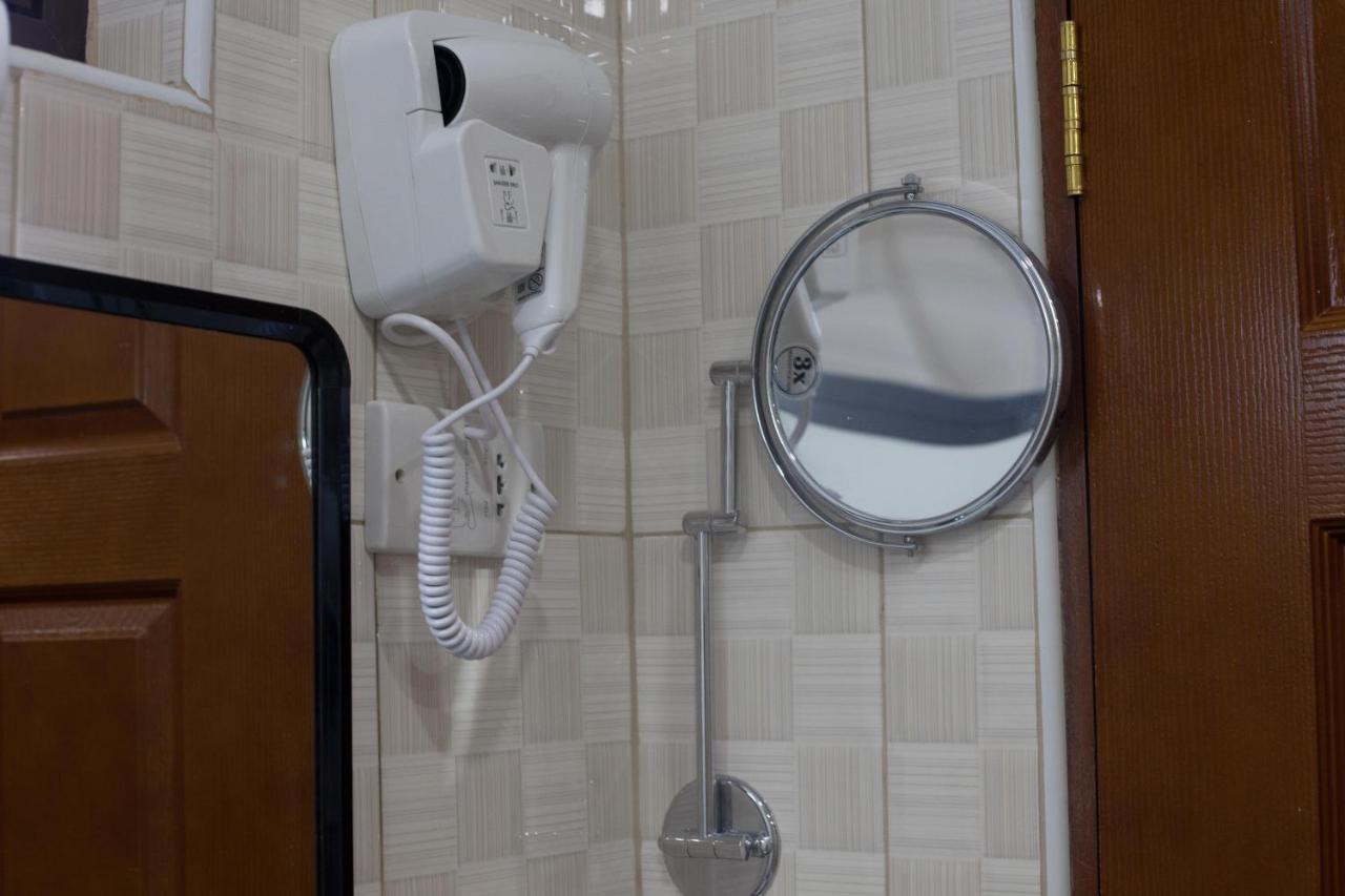 Hotel Triangle Mbarara Kültér fotó